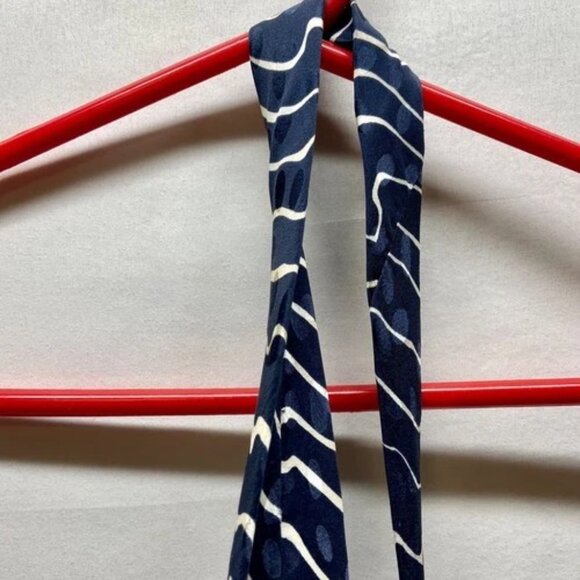 Vintage Looney Tunes Mania Neck Tie Elmer Mermaid Marvin Taz Bugs Silk Korea '93 - Picture 6 of 15